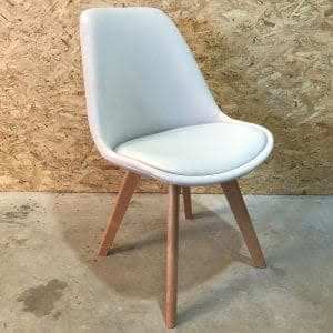 Stoel Vadim - comfortabel en gestoffeerd - Lichtbeige P1 - Afrit 29