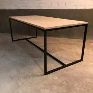 Afrit 29 - Blue Label - Palanga eetkamertafel