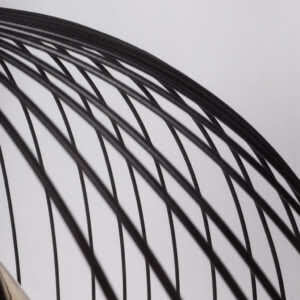 Hanglamp Wire met een diameter van 30 centimeter foto dichtbij.