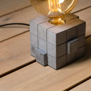 Rubix tafellamp sfeerfoto 1.