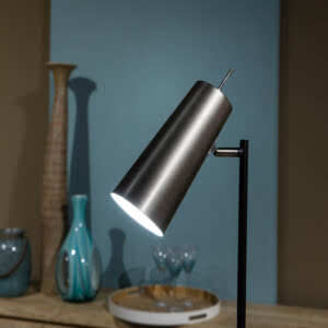 Brooklyn vloerlamp zwart en koper sfeerfoto 2.