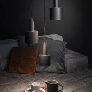 Hanglamp Sledge met 3 lichtbronnen foto dichtbij 2.