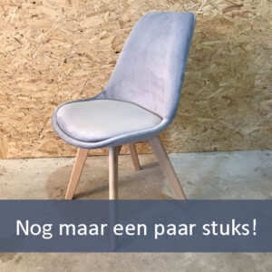 Vadim lichtgrijs P16 stoel.