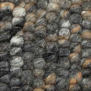 Vloerkleed in de kleur 940 staal.